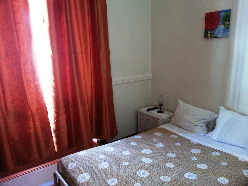 Hotel Pensao Prata Lisboa Zimmer foto